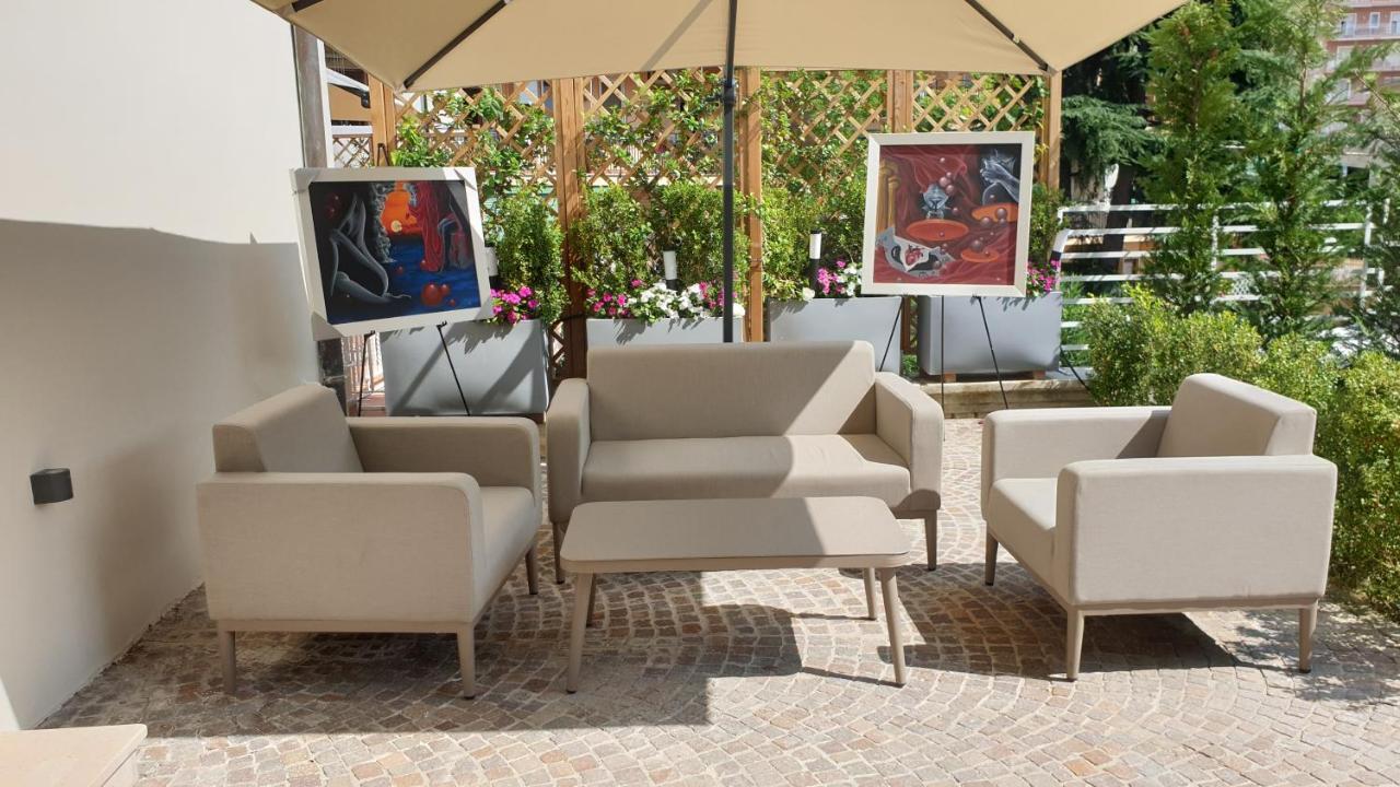 Relais Villa Montedonzelli Наполи Екстериор снимка