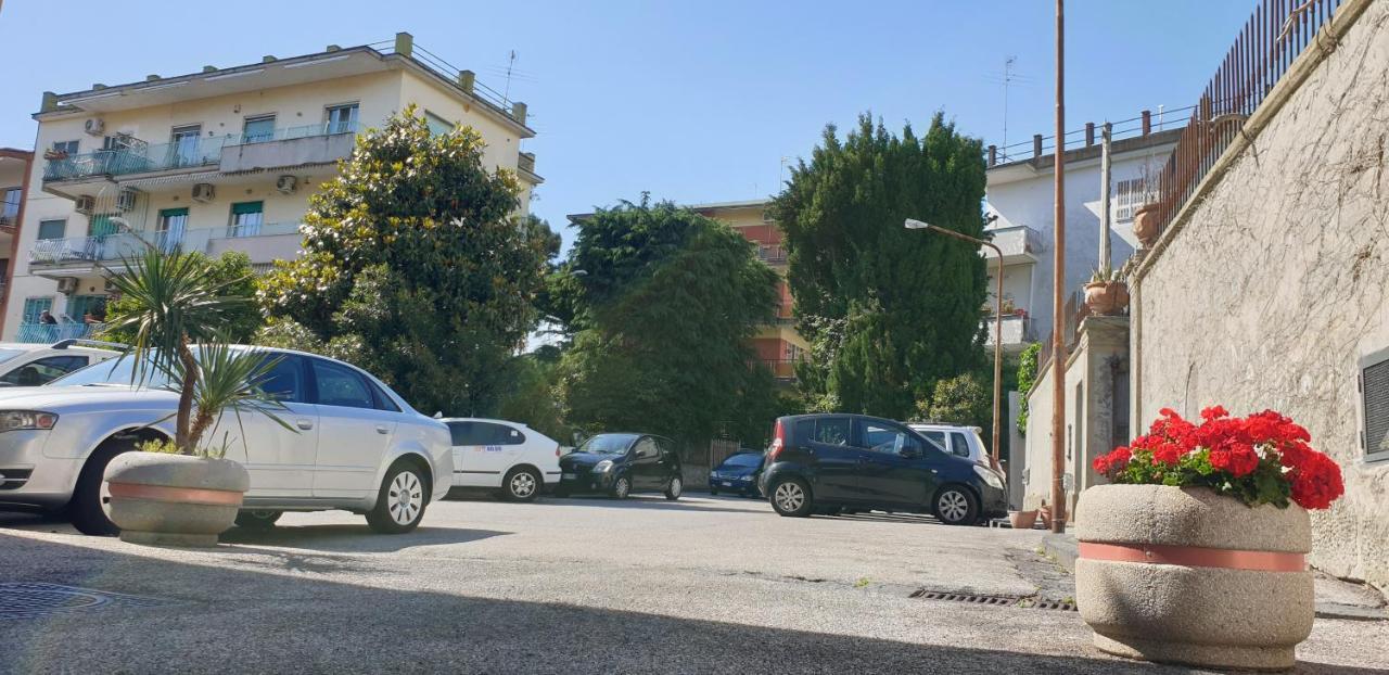 Relais Villa Montedonzelli Наполи Екстериор снимка